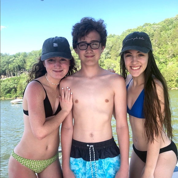 Meet your Posher, Emile - Picture 6 of 8